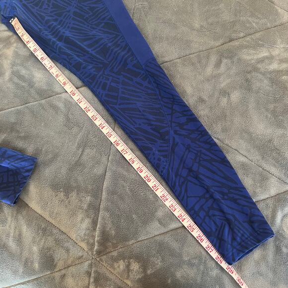 Nike Leggings Size Large - Picture 11 of 11